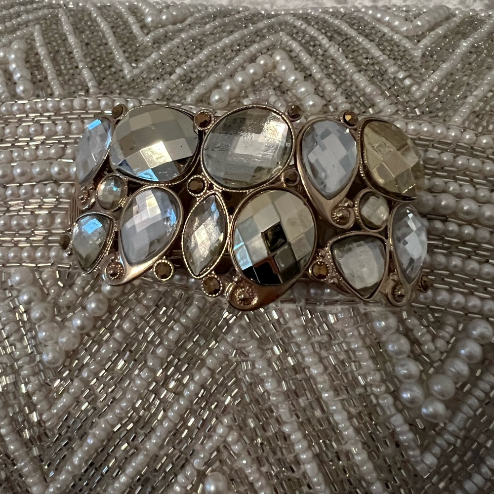 Fashion bracelet